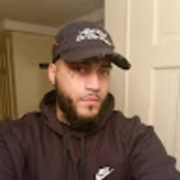 Meet your Posher, June the barber - Picture 1 of 1